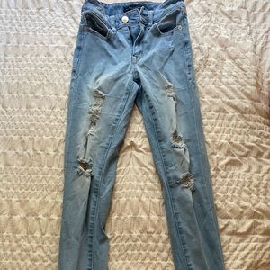 Ripped Medium Wash Aeropostale High Rise Jeggings